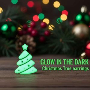 Christmas Tree Earrings - Glow in the dark